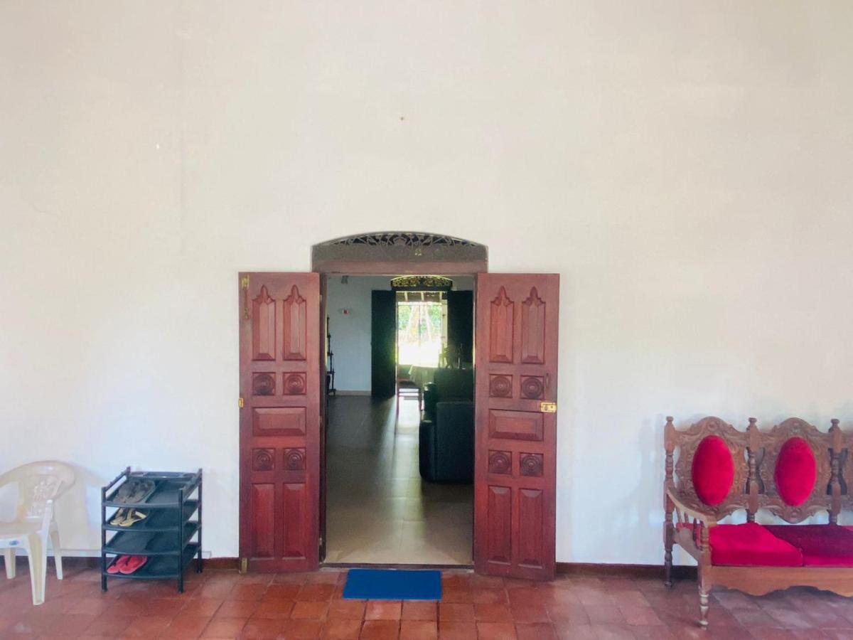 Colonial Bungalow แทนกาลเล ภายนอก รูปภาพ